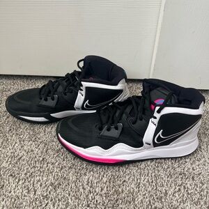 Nike Kyrie Infinity Basketball Shoes